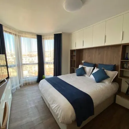 13 * Varna